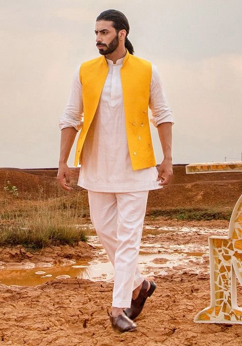Yellow And Pink Hand Embroidered Boat Bundi Jacket Set For Men