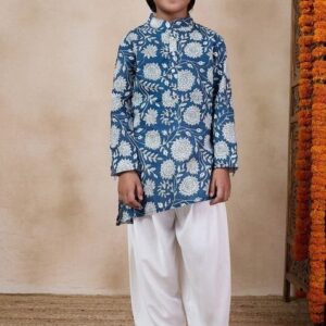 White Printed Kurta With Pants (Set of 2)