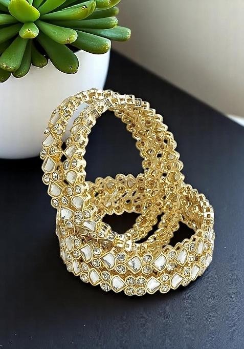 Set Of 4 Gold Plated Kundan Studded Bangle Set