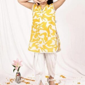 Yellow Abstract Cotton Blend Kurta Set For Girls